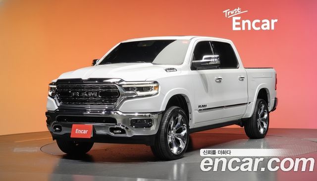 Dodge Ram Pick Up 2020 — photo 1