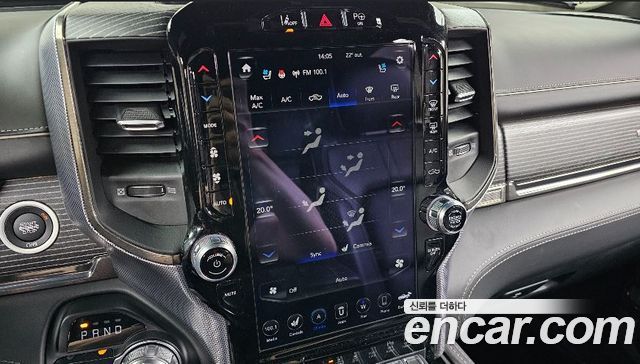 Dodge Ram Pick Up 2020 — photo 35