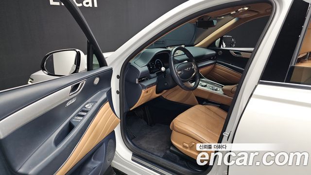 Genesis GV80 2023 — photo 13
