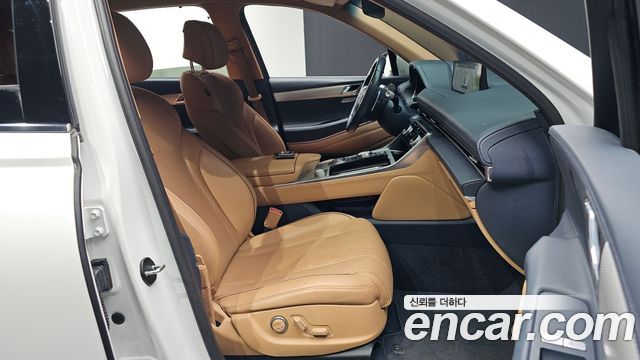 Genesis GV80 2023 — photo 16