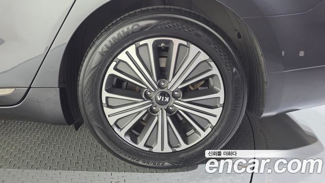 Kia K7 2020 — photo 7