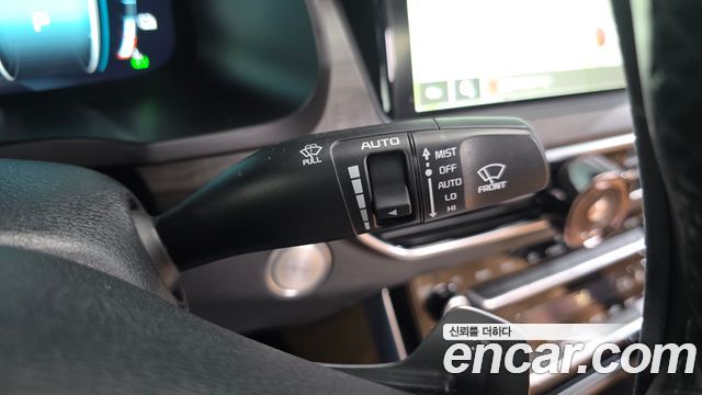 Kia K7 2020 — photo 30