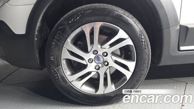 Volvo XC70 2015 — photo 5