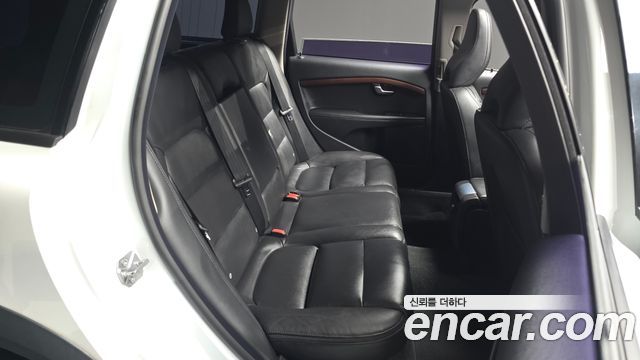 Volvo XC70 2015 — photo 11