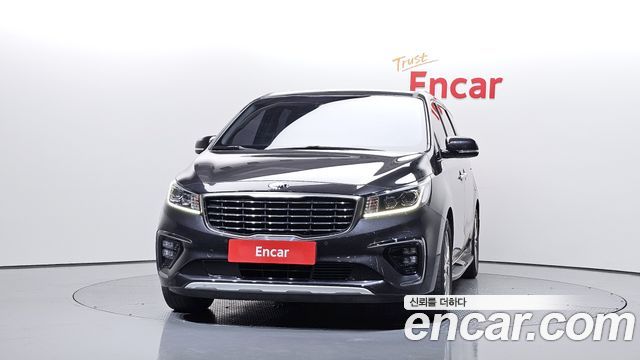 Kia Canival 2019 — photo 3
