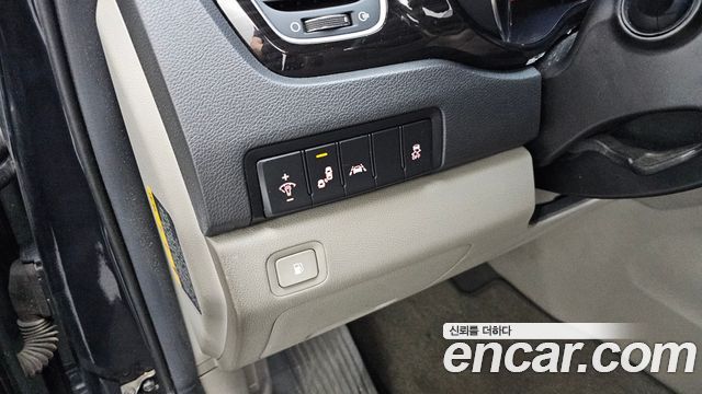 Kia Canival 2019 — photo 27