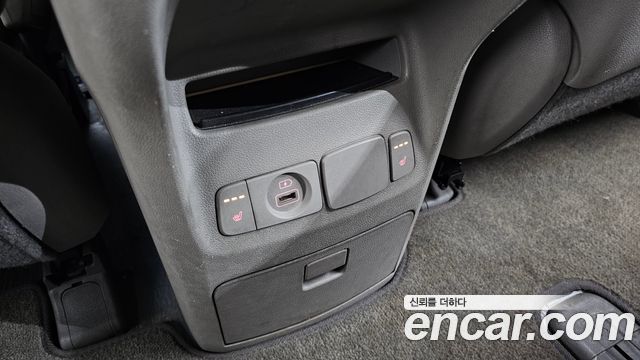Kia Canival 2019 — photo 30
