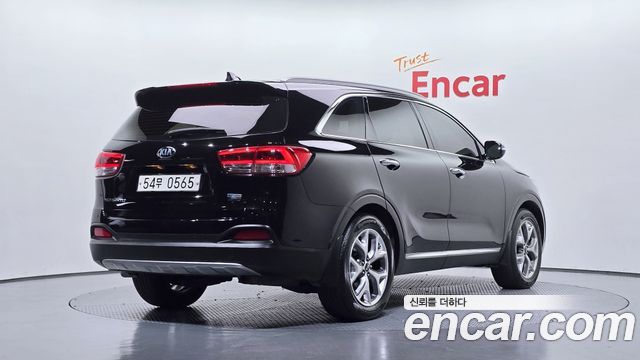 Kia Sorento 2016 — photo 2