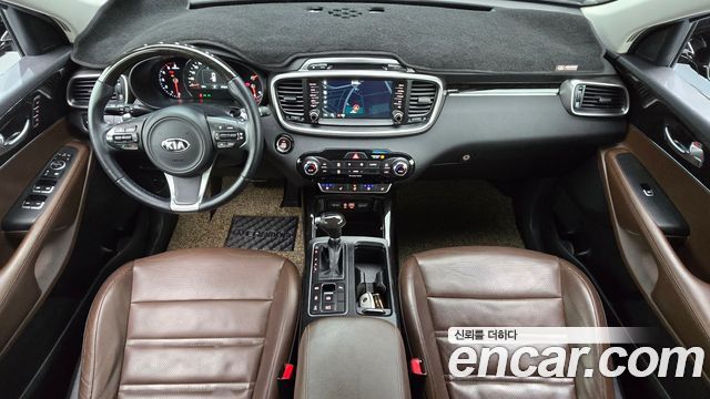 Kia Sorento 2016 — photo 10