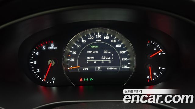 Kia Sorento 2016 — photo 11