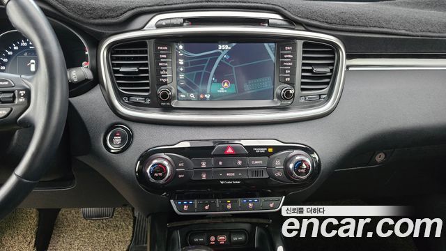 Kia Sorento 2016 — photo 20