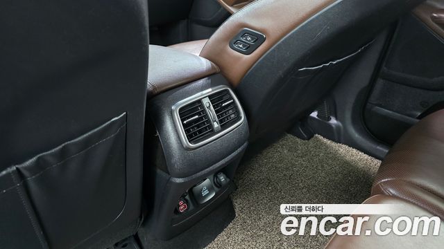Kia Sorento 2016 — photo 27