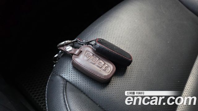 Hyundai Santafe 2013 — photo 13