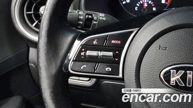 Kia K3 2019 — photo 25