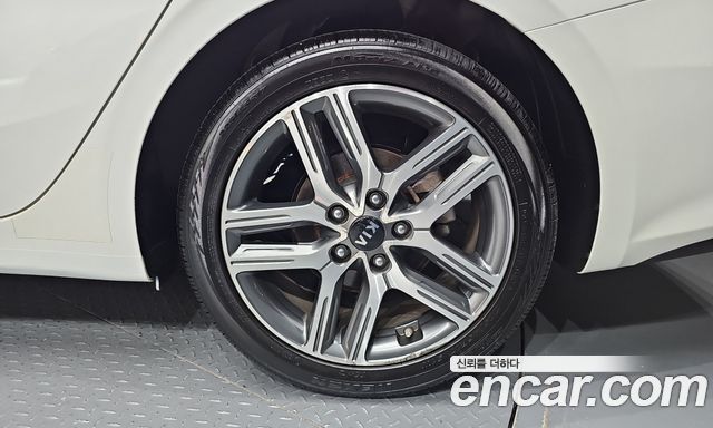 Kia K3 2019 — photo 7