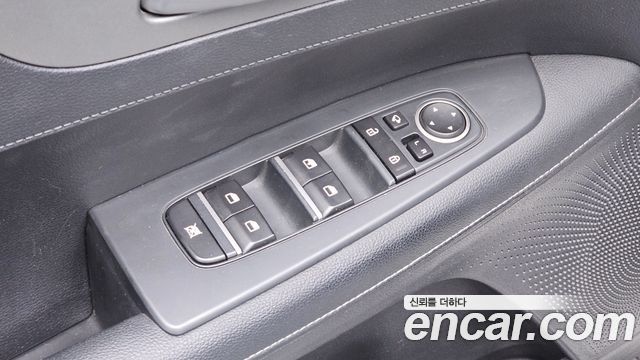 Kia K3 2019 — photo 28