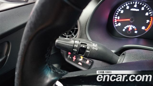 Kia K3 2019 — photo 31