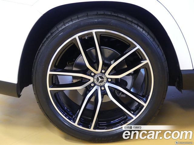 Mercedes-Benz GLS-Class 2025 — photo 5