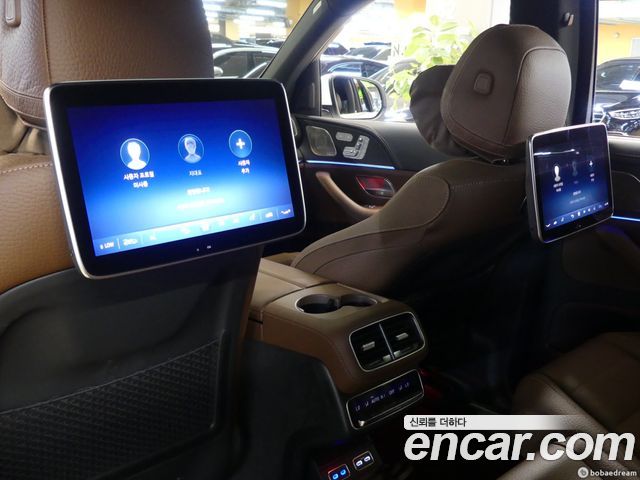 Mercedes-Benz GLS-Class 2025 — photo 18