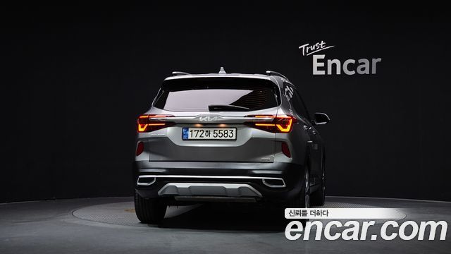 Kia Seltos 2023 — photo 4