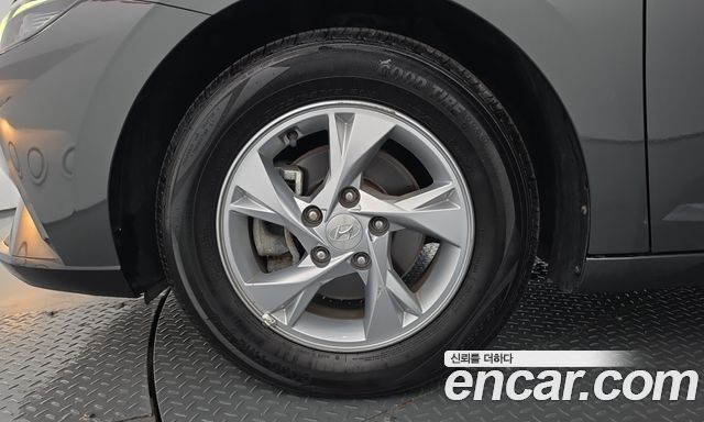 Hyundai AVANTE 2022 — photo 5