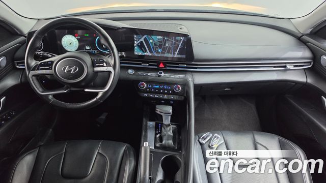 Hyundai AVANTE 2022 — photo 10