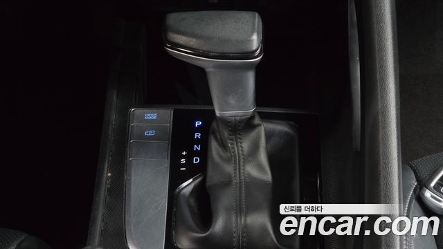 Hyundai AVANTE 2022 — photo 12