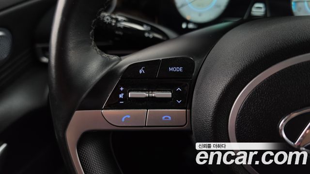 Hyundai AVANTE 2022 — photo 21