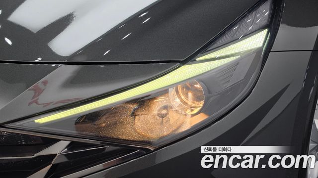 Hyundai AVANTE 2022 — photo 8