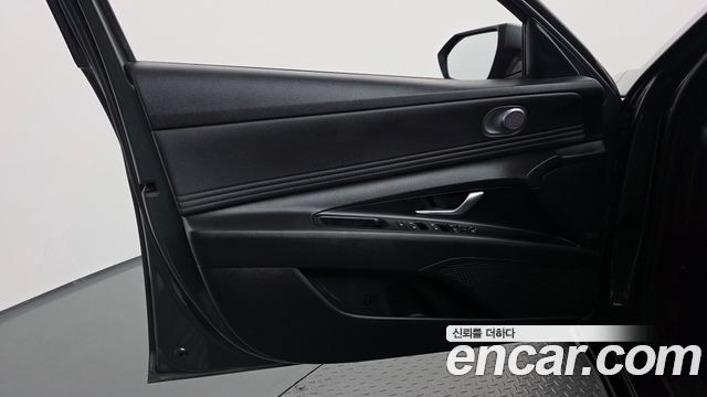 Hyundai AVANTE 2022 — photo 14