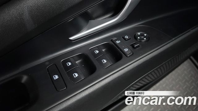 Hyundai AVANTE 2022 — photo 28