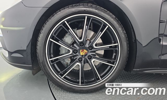 Porsche Panamera 2018 — photo 5