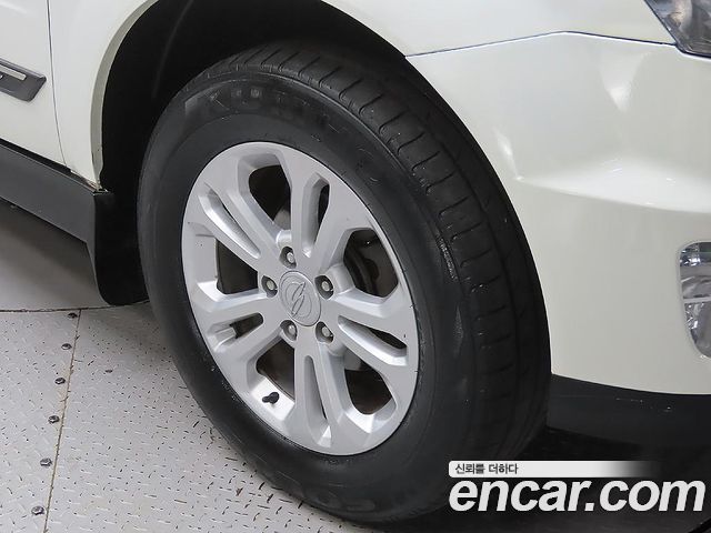 KG Mobility KORANDO 2016 — photo 17
