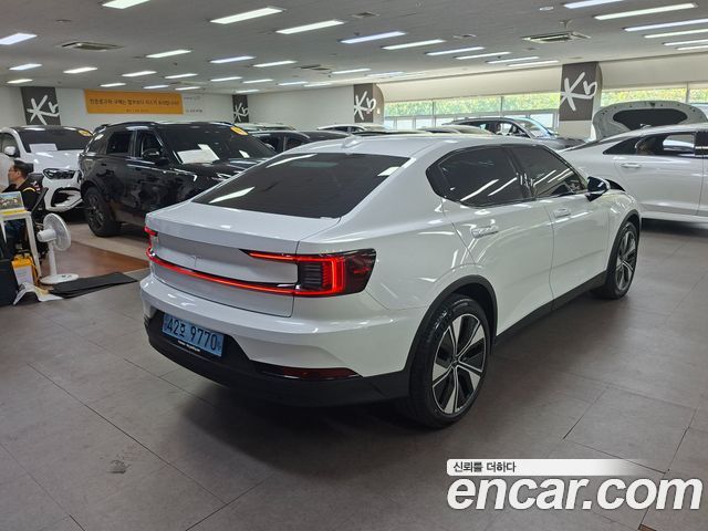 Polestar Polestar 2 2023 — photo 2