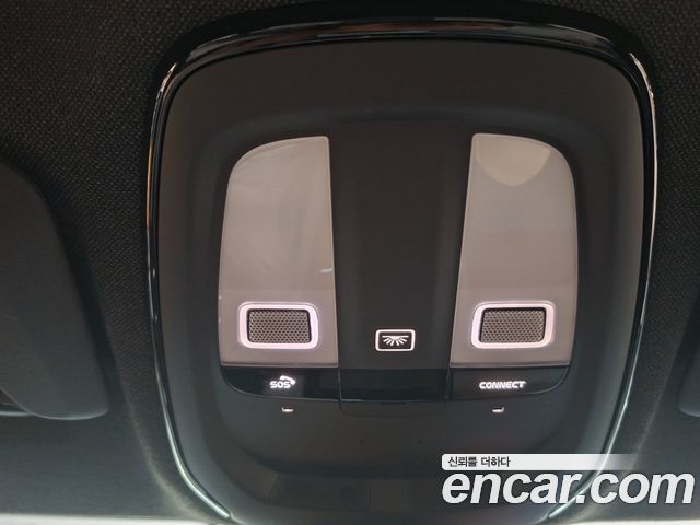 Polestar Polestar 2 2023 — photo 8