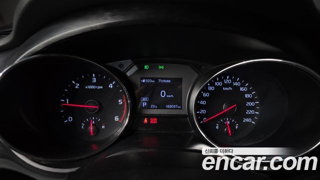 Kia Canival 2019 — photo 11