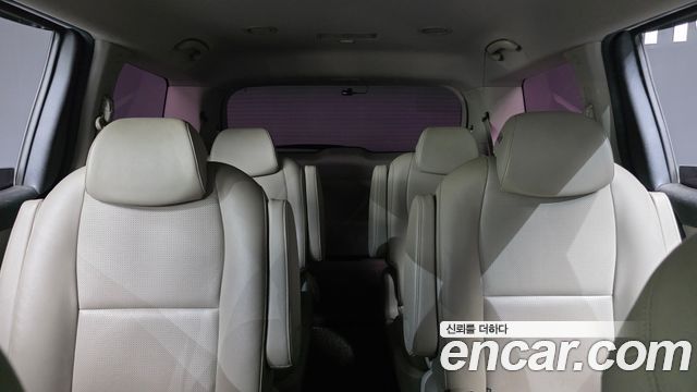 Kia Canival 2019 — photo 30