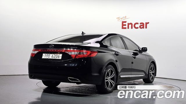 Hyundai Grandeur 2012 — photo 2