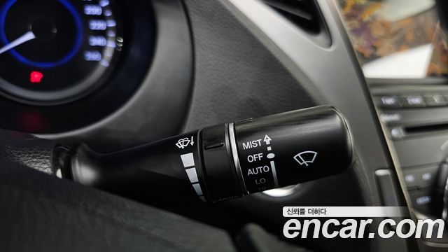 Hyundai Grandeur 2012 — photo 16