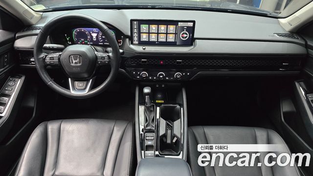 Honda Accord 2023 — photo 10