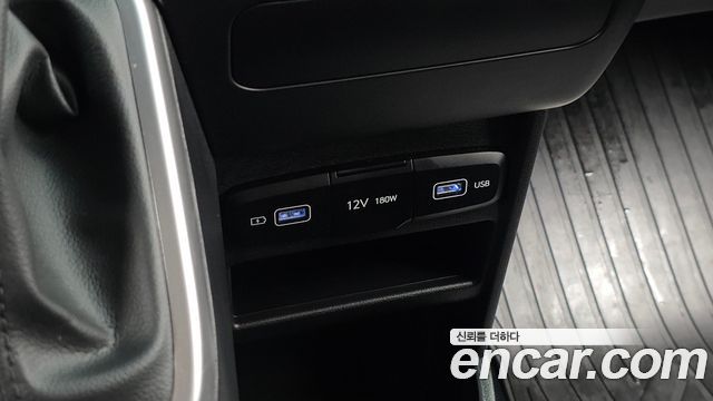 Hyundai Staria 2023 — photo 31