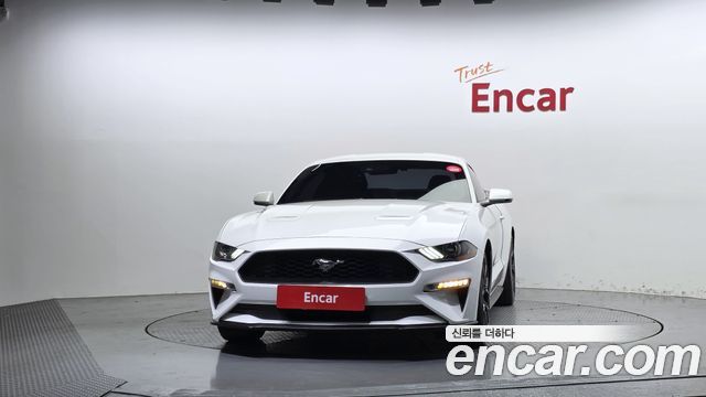 Ford Mustang 2018 — photo 3