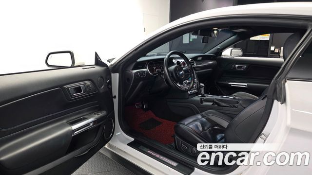 Ford Mustang 2018 — photo 10