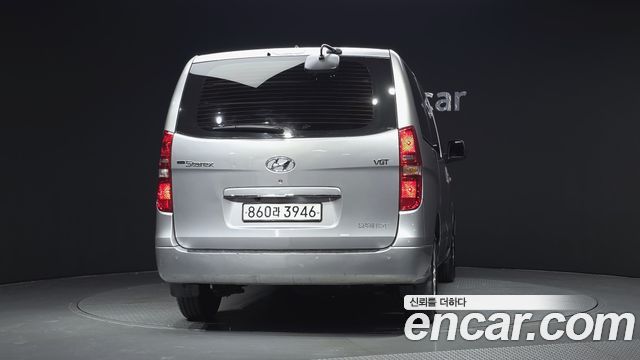 Hyundai Starex 2018 — photo 4