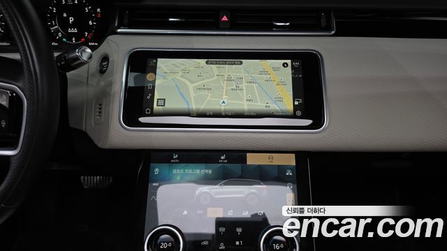 Land Rover Range Rover Velar 2021 — photo 19