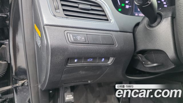 Hyundai Sonata 2015 — photo 19