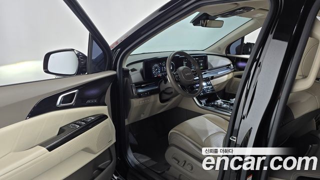 Kia Canival 2023 — photo 13
