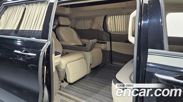 Kia Canival 2023 — photo 18