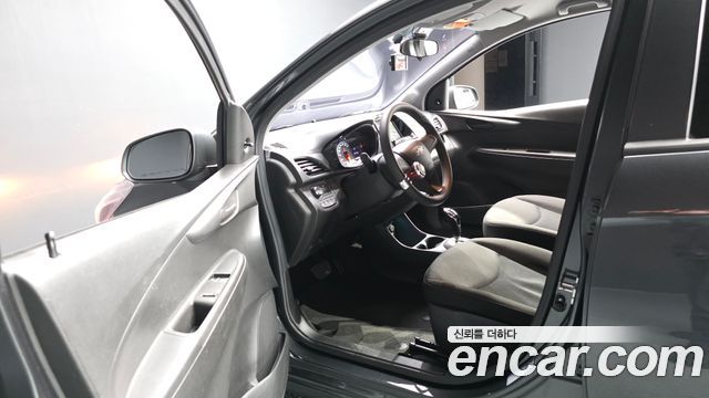Chevrolet Korea Spark 2017 — photo 13