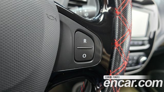 Renault Korea QM3 2015 — photo 16